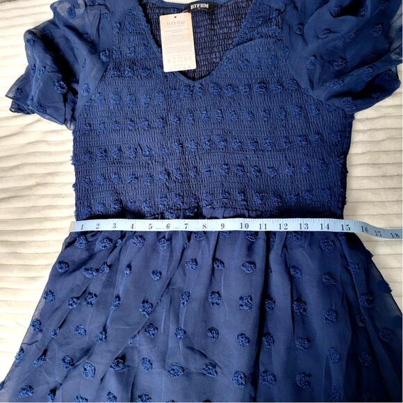 BTFBM Navy Swiss Dot Chiffon Dress NWT Smocked Bodice Flutter Sleeve Holiday L - Picture 6 of 7